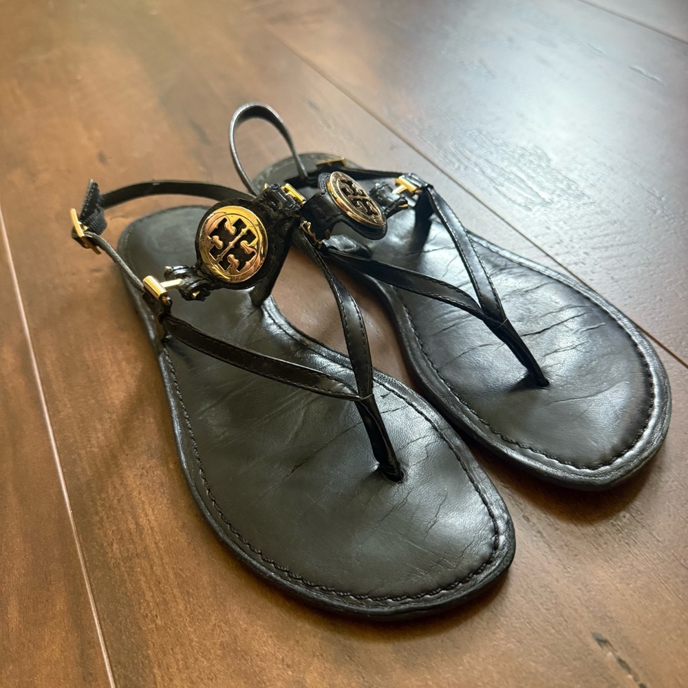 Tory Burch Black Leather Sandals with Gold Logo